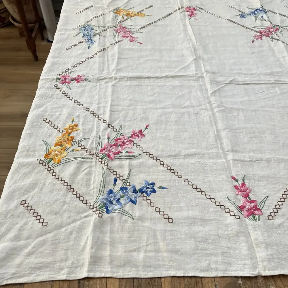 Vintage Square Linen Tablecloth 47x47